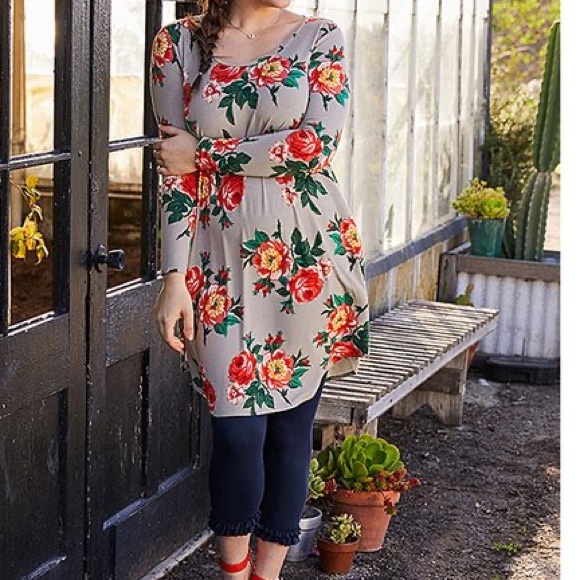 Matilda Jane Say I’m A Dreamer Floral Dress • Medium - Picture 4 of 8